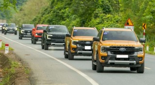 Hàng trăm xe Ford Ranger, Everest nhập Thái bị triệu hồi do nguy cơ giảm tầm nhìn khi lái